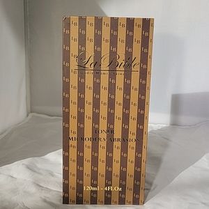 Toner Microdermabrasion